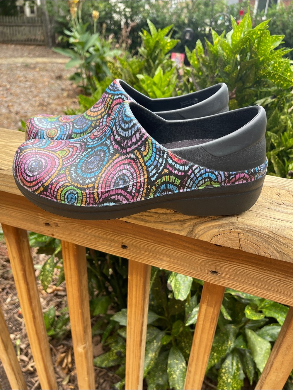 Crocs Womens Neria Pro II Clogs Shoes Sz 10